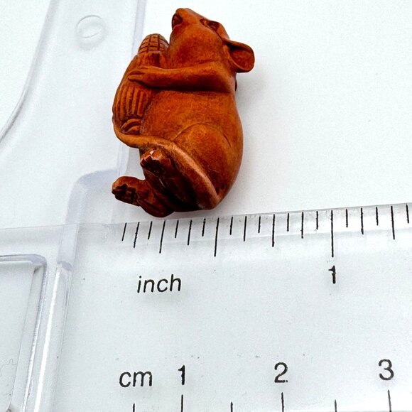 Ojime Bead Netsuke Mouse with Corn Cob Hand-Carved Boxwood Signed Figurine - Picture 2 of 8